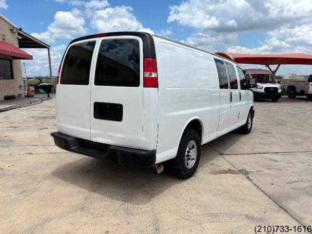 2016 Chevrolet Express 3500
