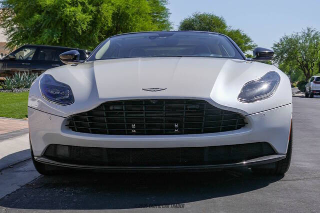 2019 Aston Martin DB11 Volante
