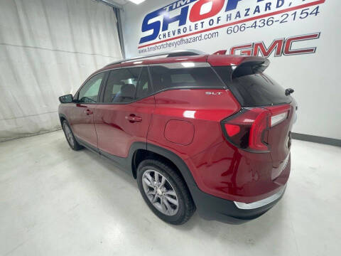 2024 GMC Terrain SLT
