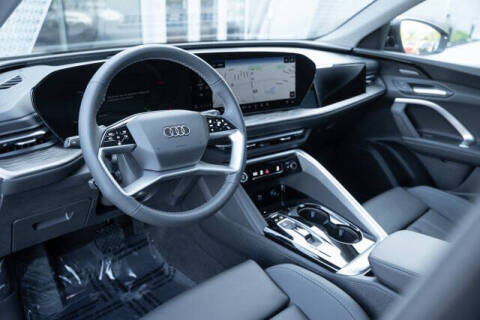 2025 Audi Q5 quattro Premium Plus TFSI