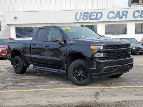 2019 Chevrolet Silverado 1500 for sale at Betten Pre-owned Twin Lake in Twin Lake MI