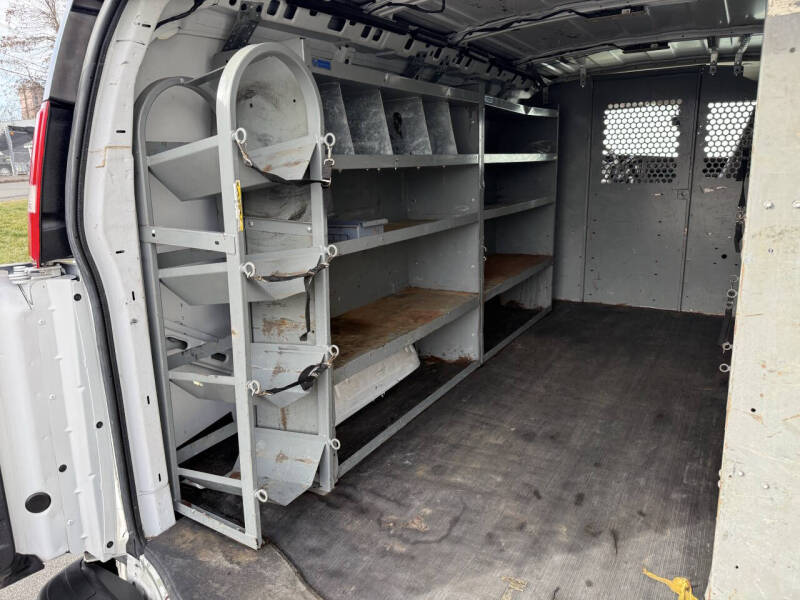 2016 Chevrolet Express 2500