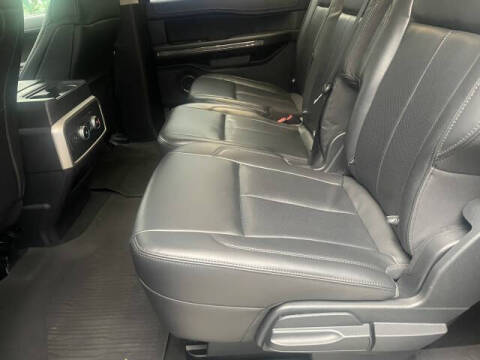 2023 Ford Expedition MAX XLT