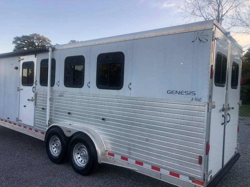 2001 KIEFER GENESIS X440