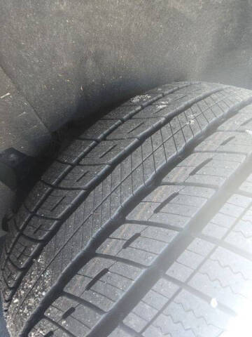 2023 Nissan Pathfinder SV