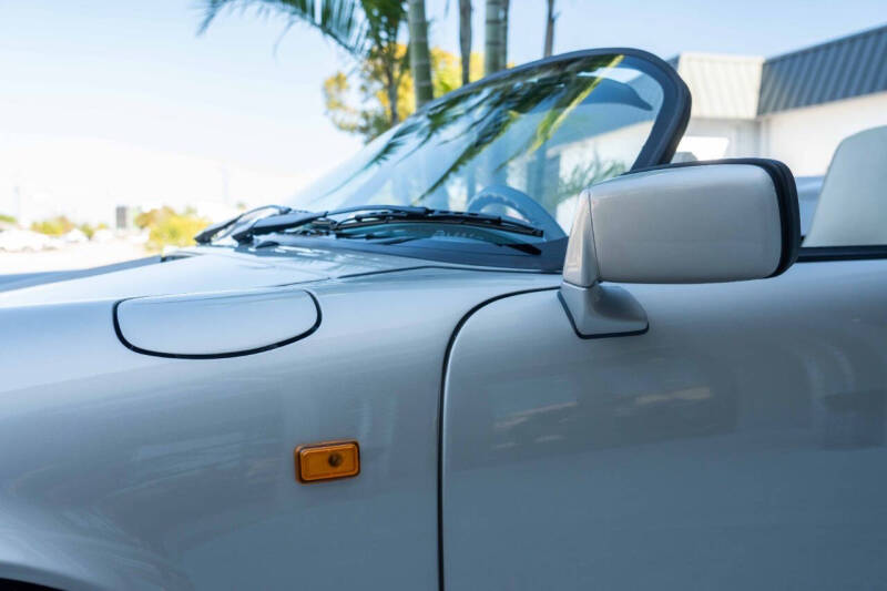 1989 Porsche 911 Carrera