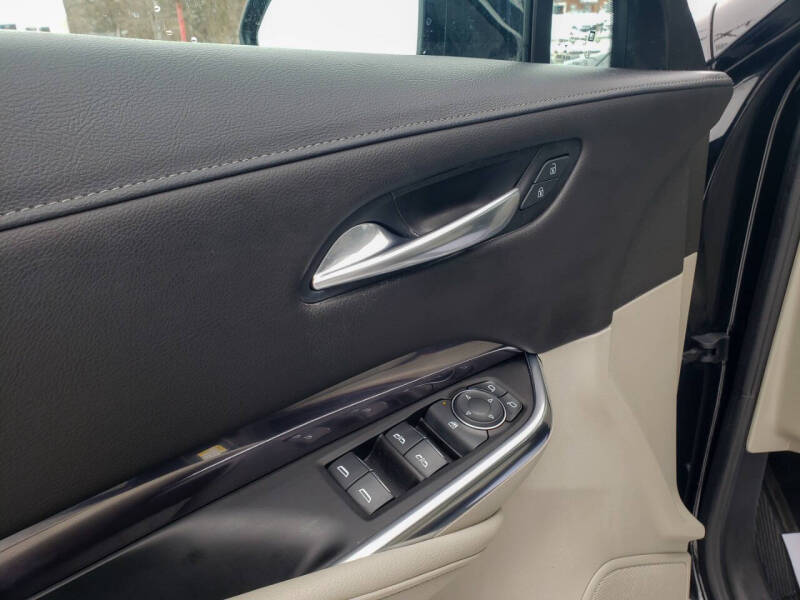 2021 Cadillac XT4 Luxury