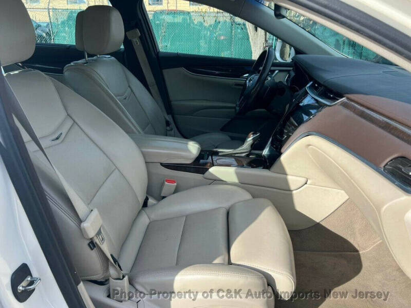 2013 Cadillac XTS Premium Collection