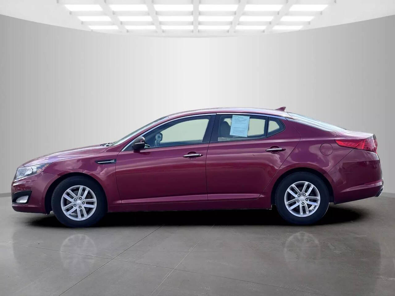 2012 Kia Optima for sale at Used Cars Toledo in Oregon, OH