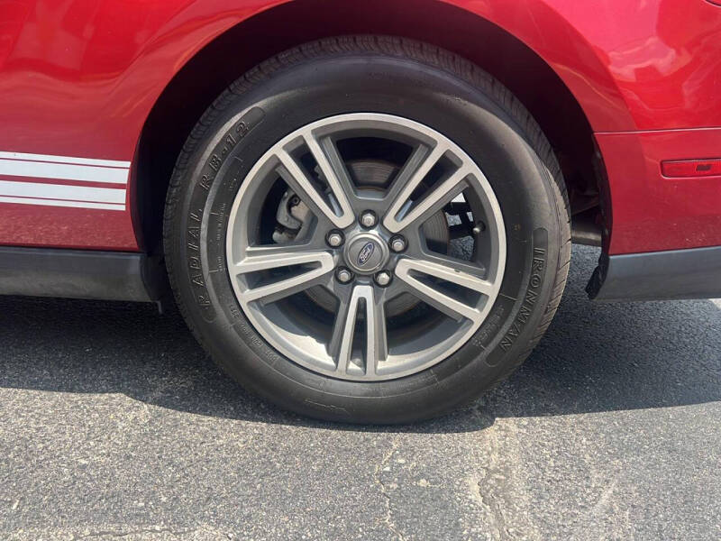 2011 Ford Mustang V6 Premium