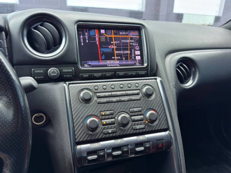 2013 Nissan GT-R Premium