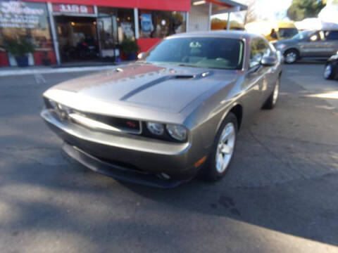 2011 Dodge Challenger for sale at Phantom Motors in Livermore CA
