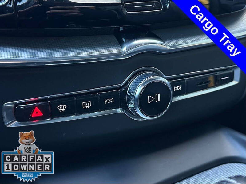 2022 Volvo XC60 Recharge T8 Polestar Engineered