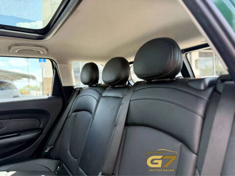 2017 MINI Clubman Cooper