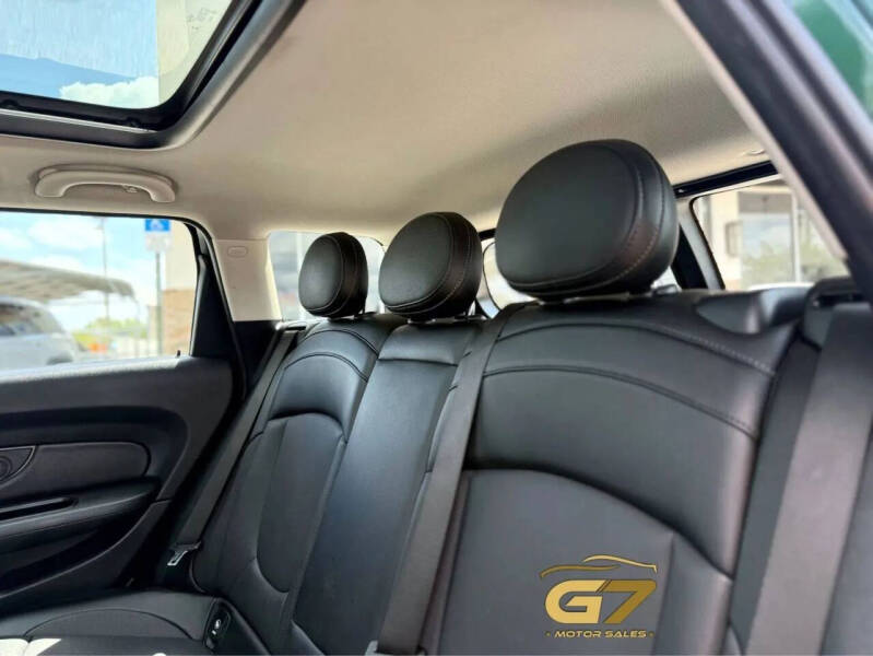 2017 MINI Clubman Cooper