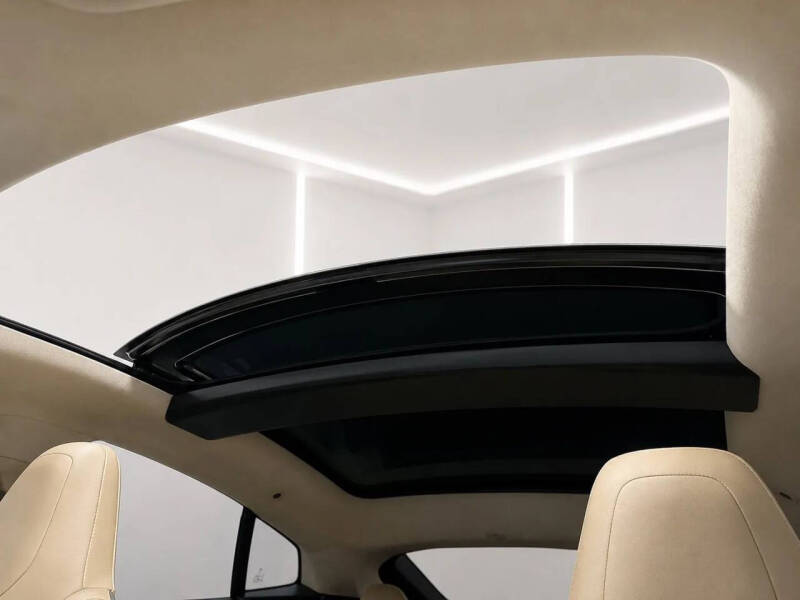 2012 Tesla Model S