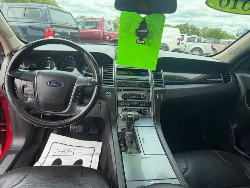 2010 Ford Taurus Limited