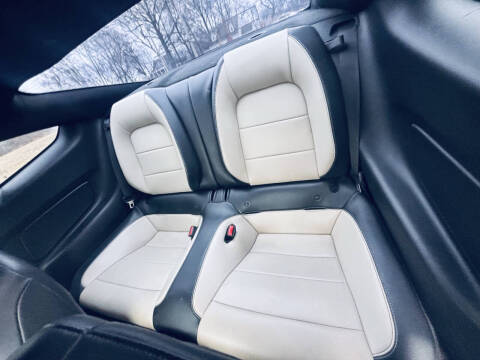 2015 Ford Mustang EcoBoost Premium