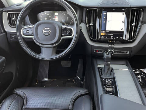 2021 Volvo XC60 T5 Inscription