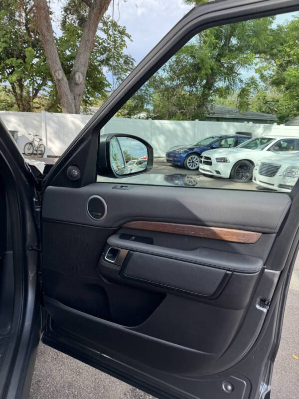 2017 Land Rover Discovery HSE