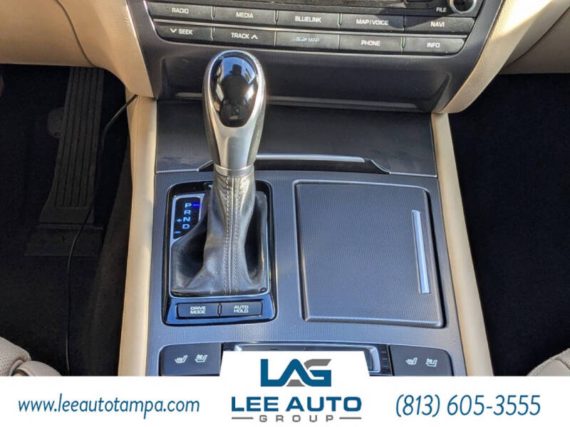 2015 Hyundai Genesis 5.0L