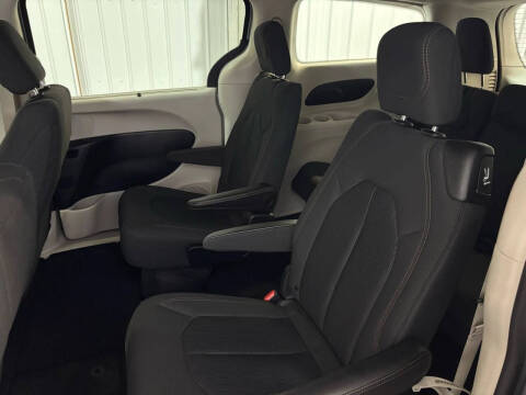 2019 Chrysler Pacifica Touring Plus