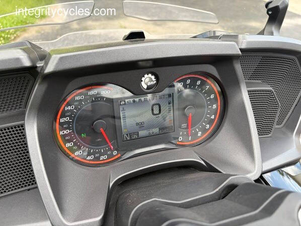 2017 Can-Am SPYDER F3-T SE6