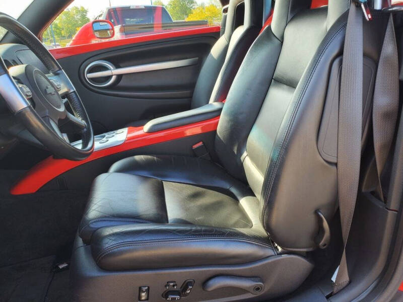 2004 Chevrolet SSR LS