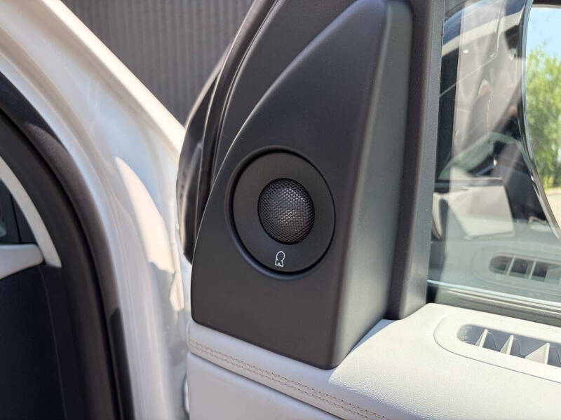 2027 Lincoln Navigator Black Label