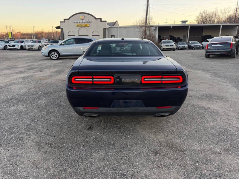 2015 Dodge Challenger SXT