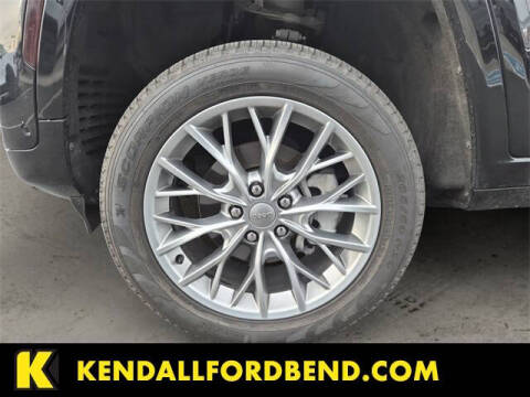 2023 Jeep Grand Cherokee Summit