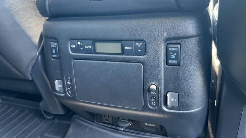 2018 Nissan Armada Platinum
