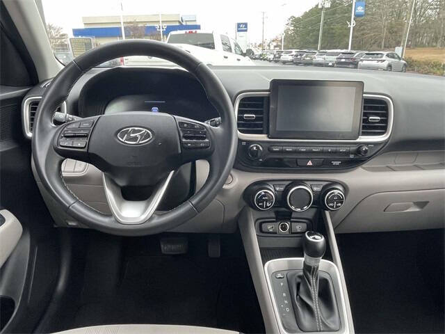 2024 Hyundai Venue SEL
