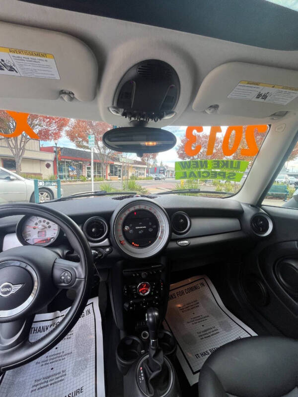 2013 MINI Hardtop Cooper