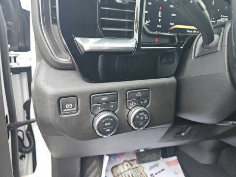 2026 GMC Sierra 1500 Elevation Standard