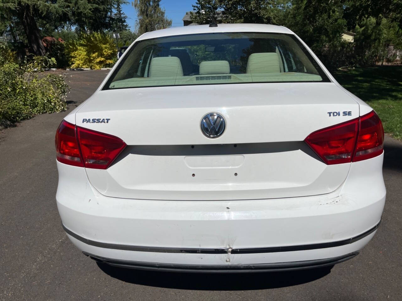 2014 Volkswagen Passat for sale at E & A MOTORS in Portland, OR