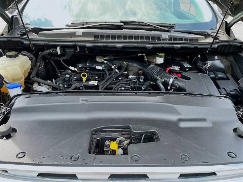 2022 Ford Edge Titanium