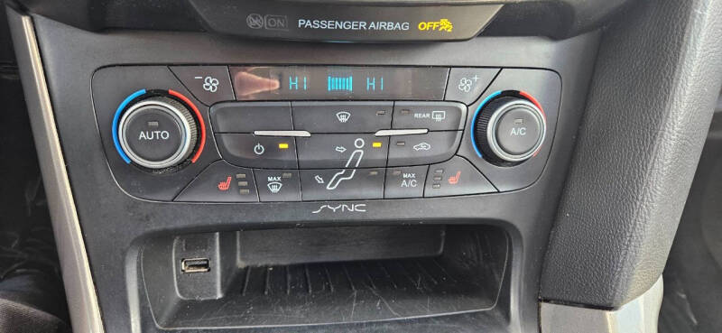 2018 Ford Focus Titanium