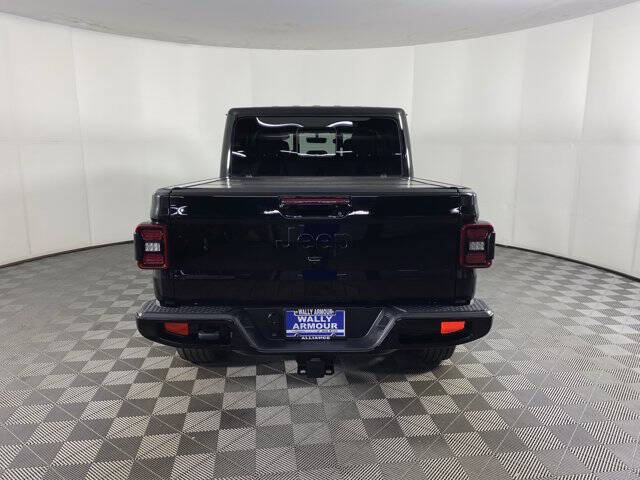 2021 Jeep Gladiator