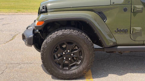 2021 Jeep Gladiator Willys