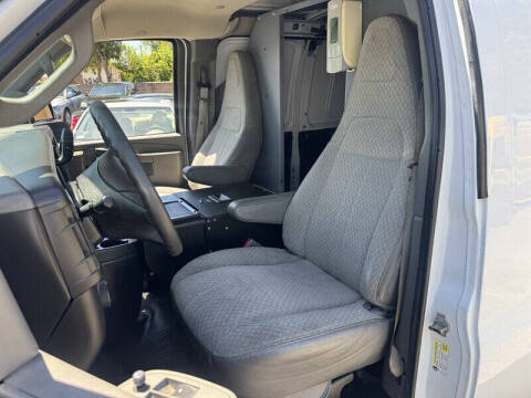 2017 Chevrolet Express 2500