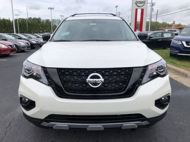 2019 Nissan Pathfinder SL