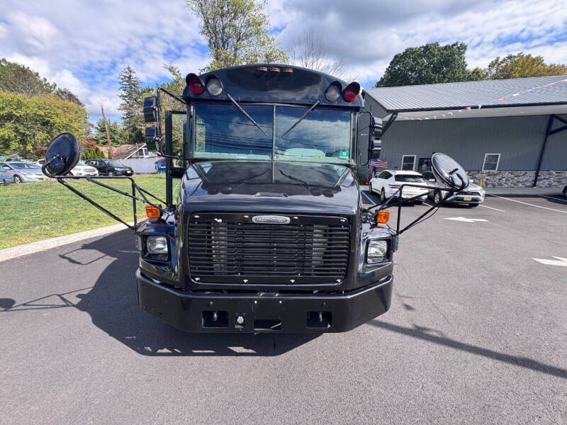 2006 Freightliner FS65 Chassis