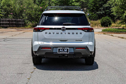 2026 Nissan Pathfinder Platinum