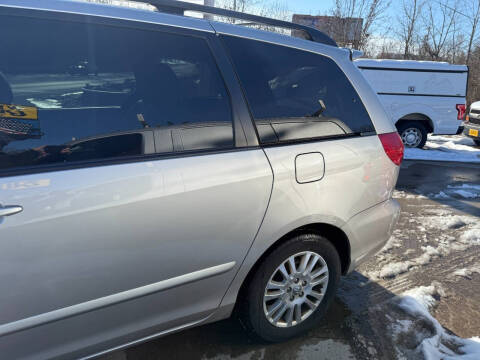 2009 Toyota Sienna XLE