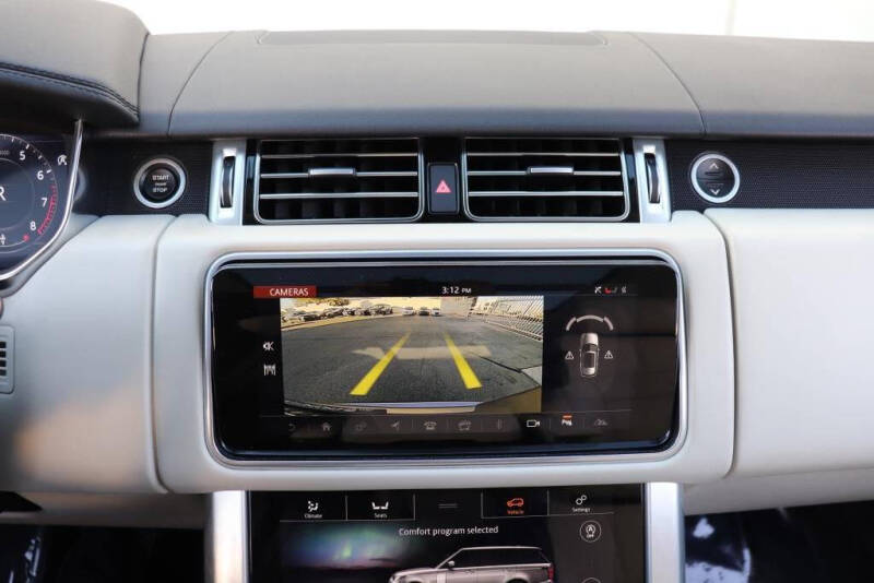 2020 Land Rover Range Rover P525 HSE