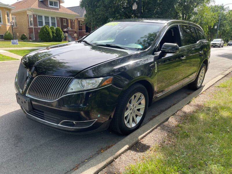 2015 Lincoln MKT Town Car for sale at Apollo Motors INC in Chicago IL