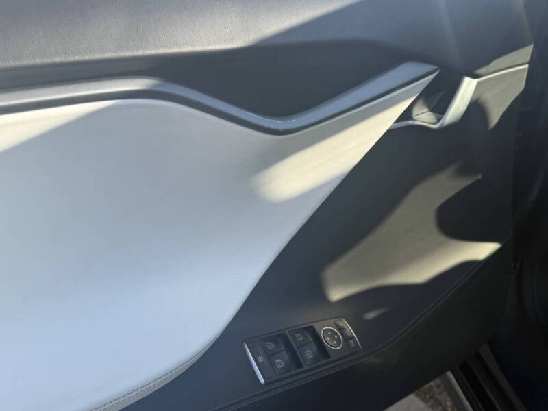 2020 Tesla Model S Long Range Plus