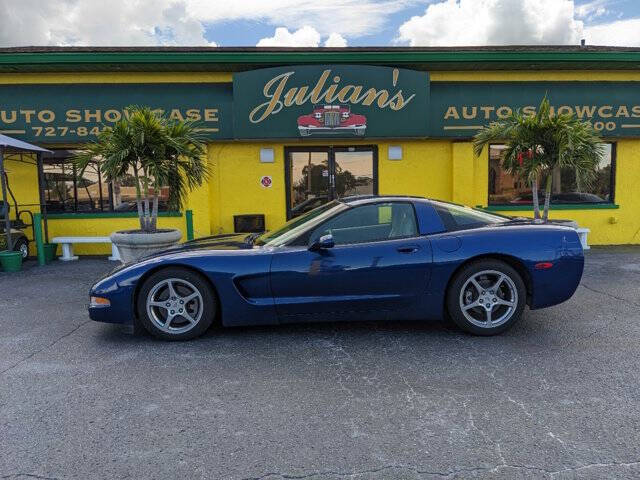 2004 Chevrolet Corvette 2