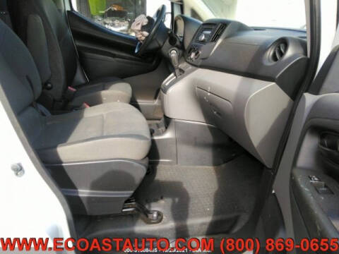 2017 Nissan NV200 SV